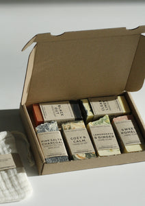 Soap box, Selection of 6 soaps + Soap saver