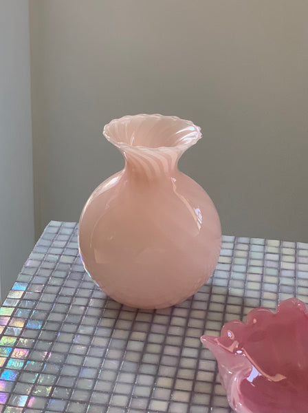 Vintage Murano Swirl Vase, Light pink