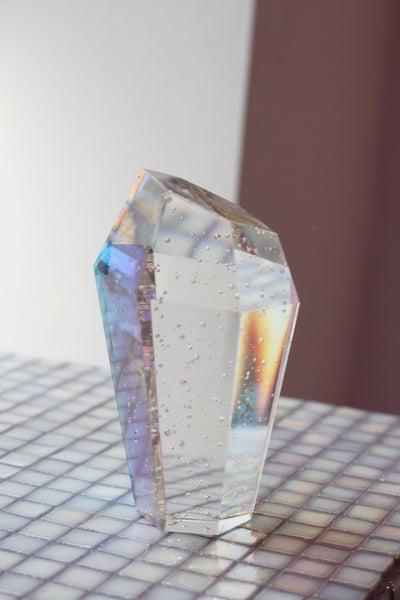 Eden Crystal Rock, Medium